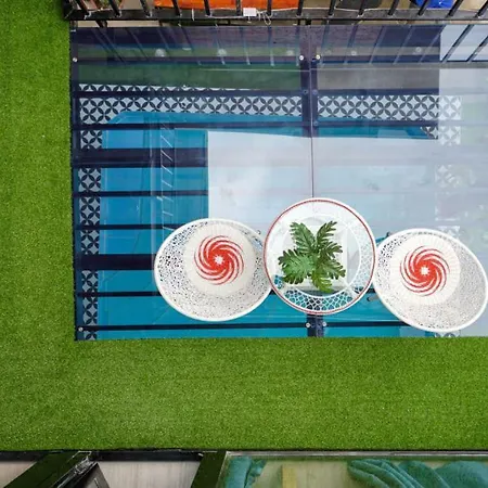 Almor Hostel With Pool In Right Center